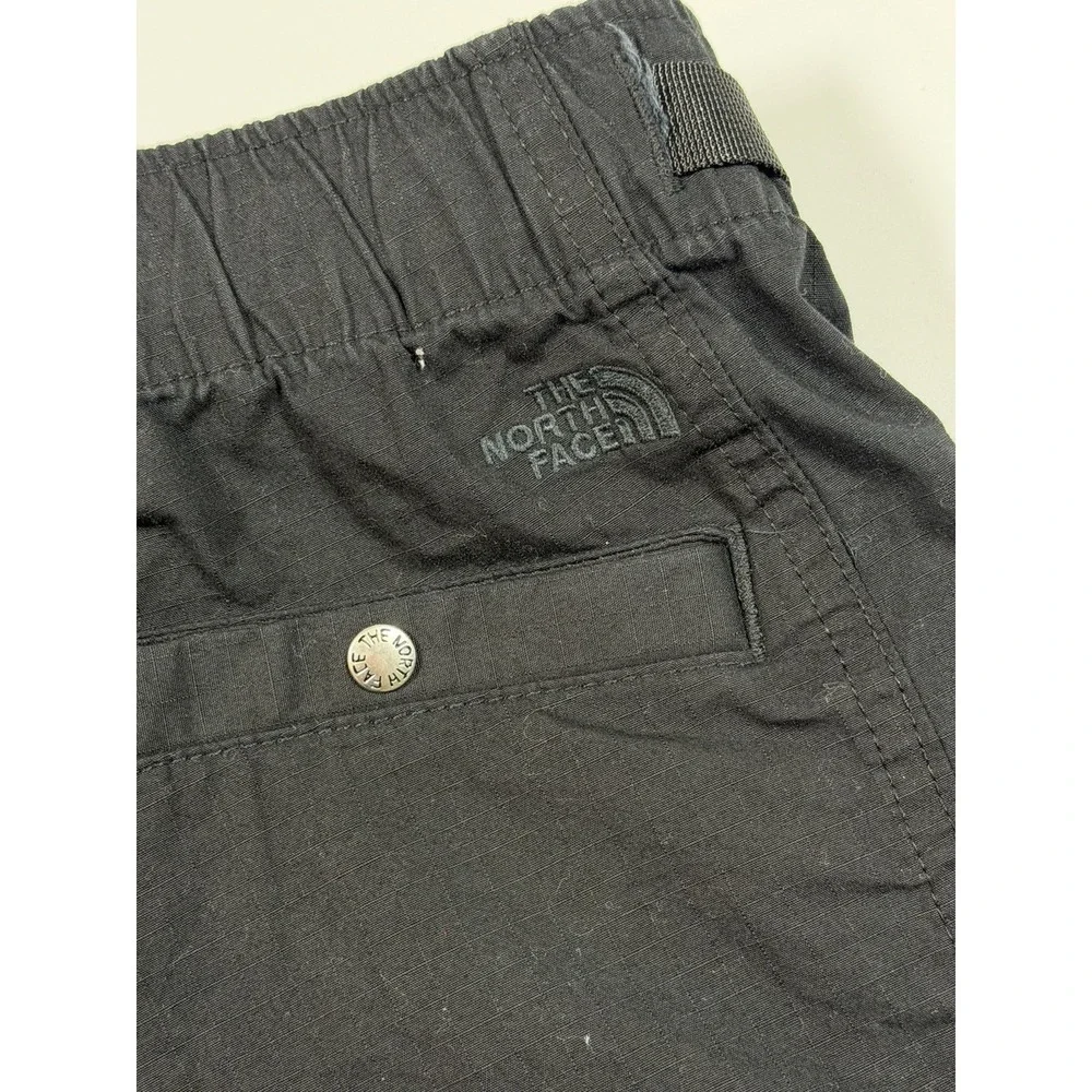 The North Face Standard Fit Ripstop Easy Cargo Shorts Mens Size XS Black